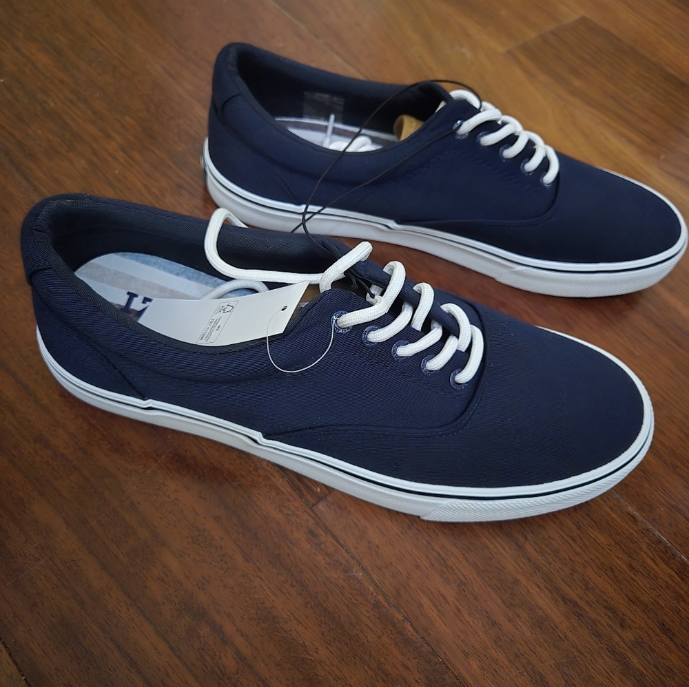 Izod Men's Navy Canvas Boat Sneakers Size 10